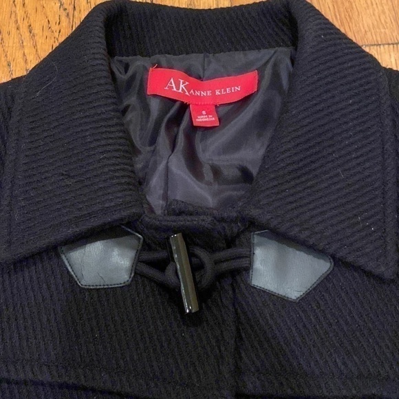Anne Klein black wool jacket with toggle button closure. Herringbone weaveSize S - Picture 13 of 13